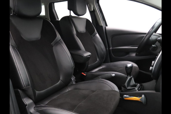 Renault Clio Estate TCe Intens 90pk Camera | Cruise | Navi | Parkeersens. v+a