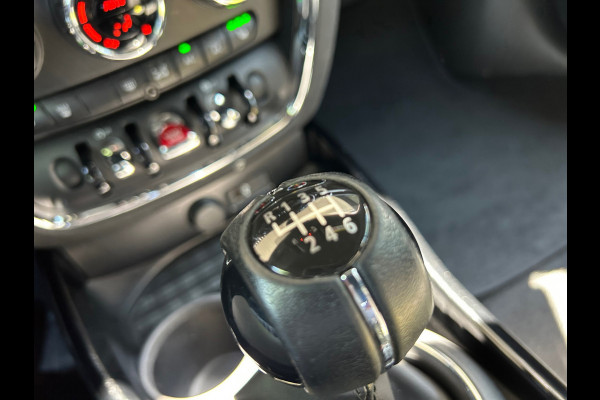 MINI Clubman 1.5 Cooper 136PK Apple Carplay NL-Auto Rijklaarprijs!