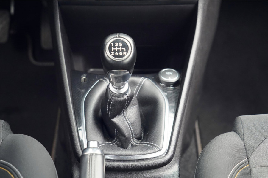 Ford Fiesta 1.0 EcoBoost Active First Edition / 52dkm NAP / Navi / Cruise / 5-Deurs / NL-Auto