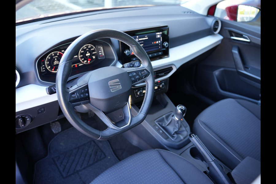 Seat Ibiza 1.0 EcoTSI Style Business Connect | Cruise control | Apple/Android Auto