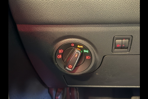 Seat Arona 1.0 TSI FR Business Intense | Camera | Adaptive cruise | Carplay | Sfeerverlichting | Dodehoek detectie