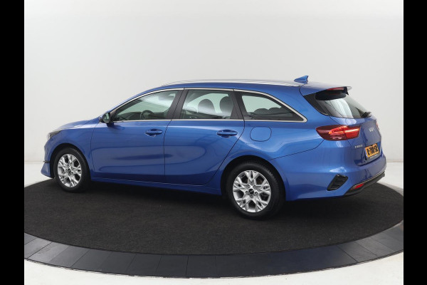 Kia Ceed 1.0 T-GDi MHEV DynamicLine | Origineel NL | Automaat | Carplay | Camera | Adaptive cruise | Navigatie | Full LED | Parkeerhulp | DAB | Climate control | Bluetooth