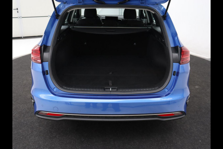 Kia Ceed 1.0 T-GDi MHEV DynamicLine | Origineel NL | Automaat | Carplay | Camera | Adaptive cruise | Navigatie | Full LED | Parkeerhulp | DAB | Climate control | Bluetooth