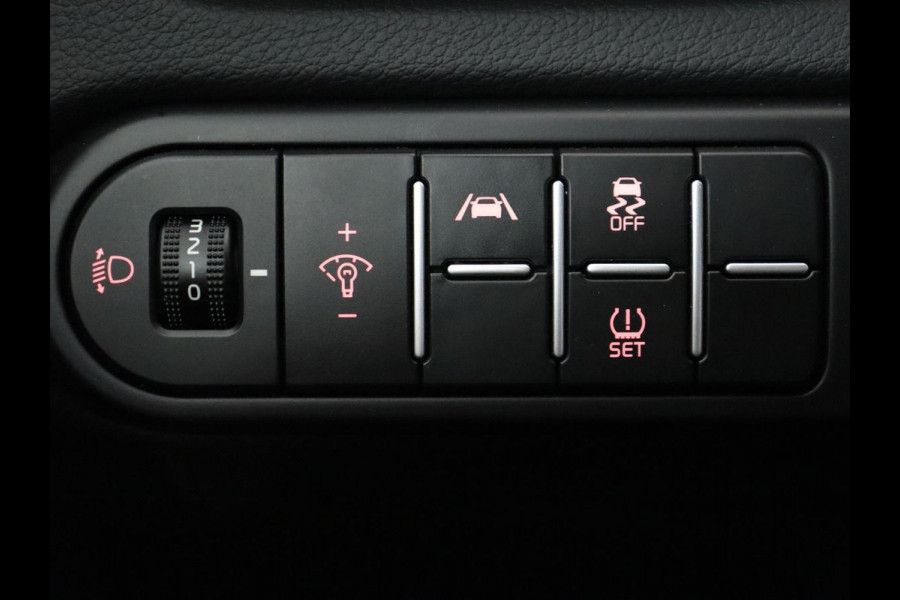 Kia Ceed 1.0 T-GDi MHEV DynamicLine | Origineel NL | Automaat | Carplay | Camera | Adaptive cruise | Navigatie | Full LED | Parkeerhulp | DAB | Climate control | Bluetooth