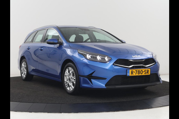 Kia Ceed 1.0 T-GDi MHEV DynamicLine | Origineel NL | Automaat | Carplay | Camera | Adaptive cruise | Navigatie | Full LED | Parkeerhulp | DAB | Climate control | Bluetooth