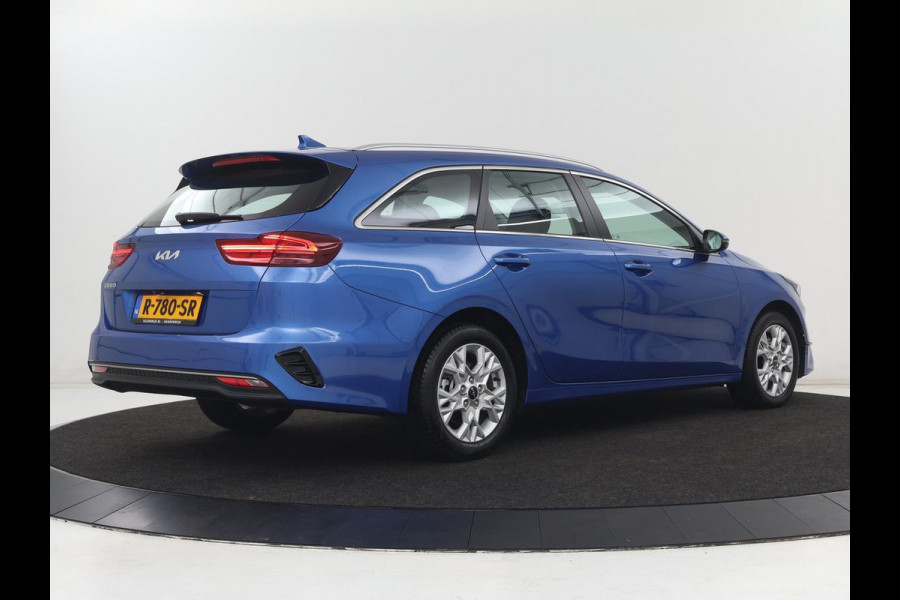 Kia Ceed 1.0 T-GDi MHEV DynamicLine | Origineel NL | Automaat | Carplay | Camera | Adaptive cruise | Navigatie | Full LED | Parkeerhulp | DAB | Climate control | Bluetooth