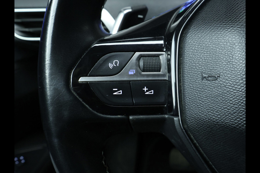 Peugeot 3008 1.2 PureTech Allure Sport (APPLE CARPLAY,NAVI,CAMERA,360 VIEW,CLIMATE,CRUISE,GETINT,LED,SPORTSTOELEN,LM VELGEN)