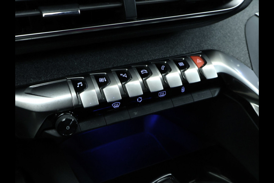 Peugeot 3008 1.2 PureTech Allure Sport (APPLE CARPLAY,NAVI,CAMERA,360 VIEW,CLIMATE,CRUISE,GETINT,LED,SPORTSTOELEN,LM VELGEN)