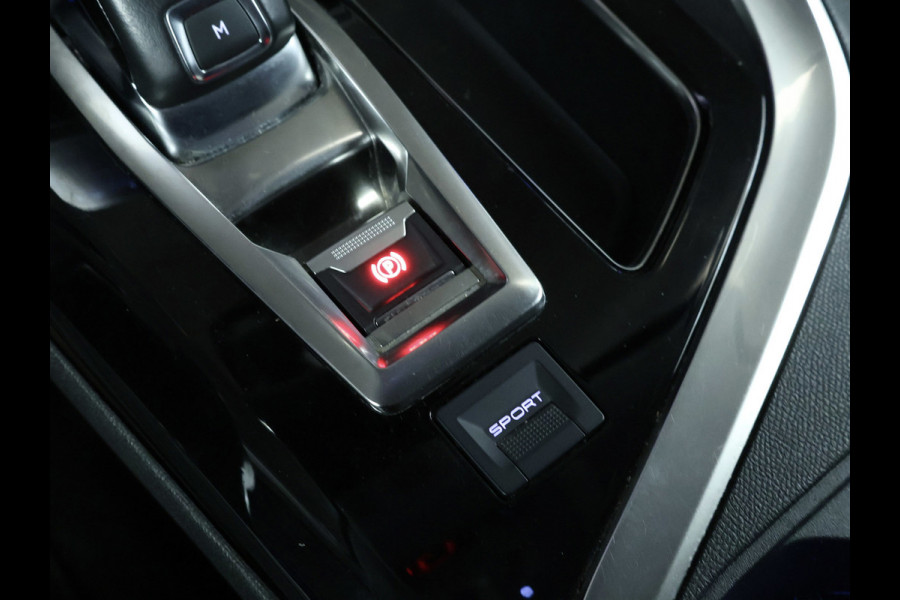 Peugeot 3008 1.2 PureTech Allure Sport (APPLE CARPLAY,NAVI,CAMERA,360 VIEW,CLIMATE,CRUISE,GETINT,LED,SPORTSTOELEN,LM VELGEN)