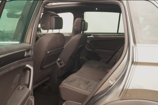 Volkswagen Tiguan 1.5 TSI 150pk DSG R-Line Highline Business -PANO-LED-ECC-