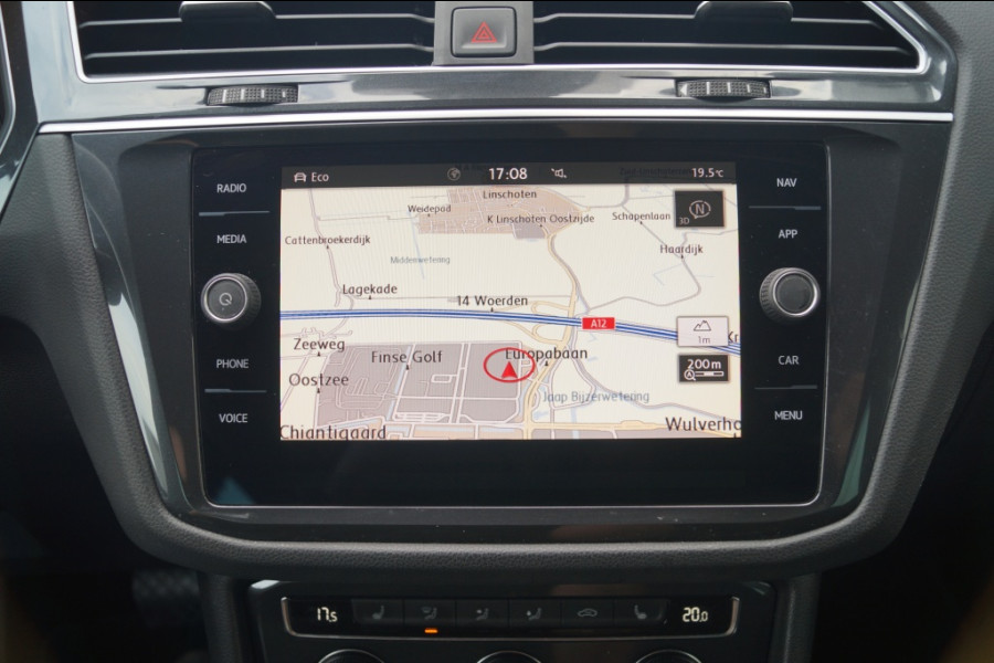 Volkswagen Tiguan 1.5 TSI 150pk DSG R-Line Highline Business -PANO-LED-ECC-