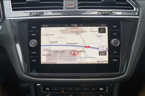 Volkswagen Tiguan 1.5 TSI 150pk DSG R-Line Highline Business -PANO-LED-ECC-