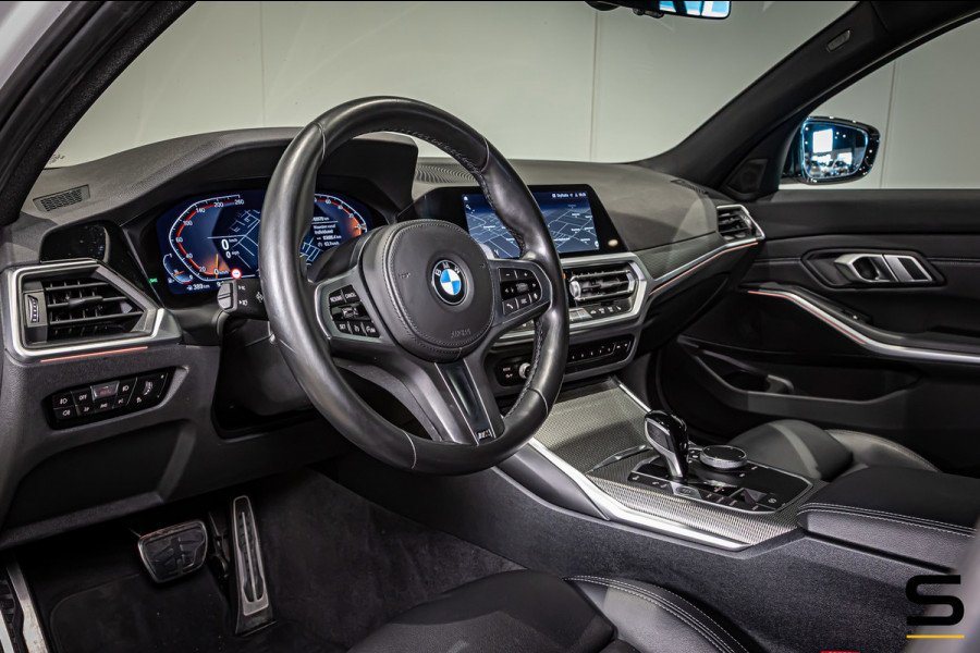 BMW 3 Serie Touring 318i M-sport|E-trekhaak|Leder|NAP|Cam|