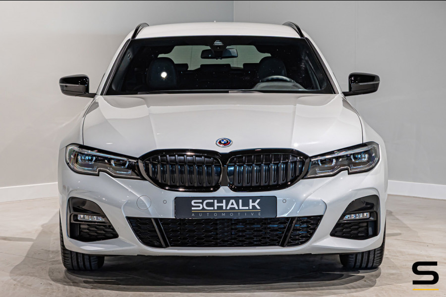 BMW 3 Serie Touring 318i M-sport|E-trekhaak|Leder|NAP|Cam|