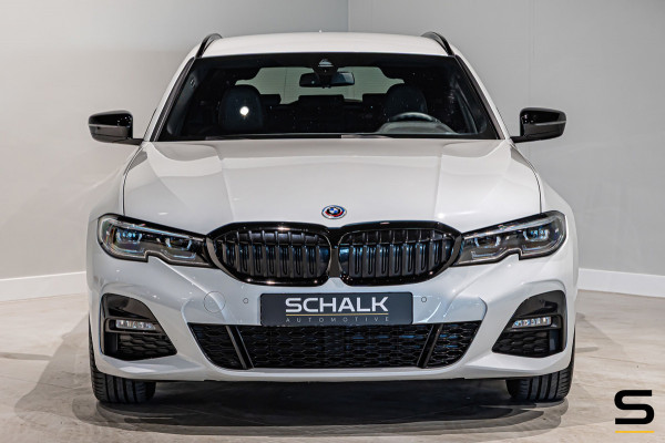 BMW 3 Serie Touring 318i M-sport|E-trekhaak|Leder|NAP|Cam|