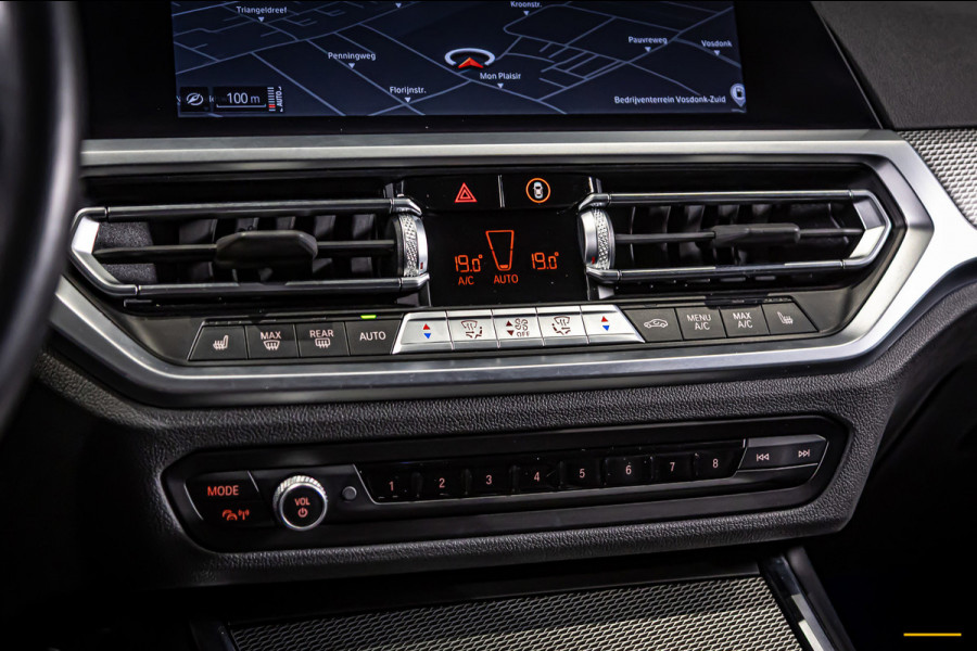 BMW 3 Serie Touring 318i M-sport|E-trekhaak|Leder|NAP|Cam|