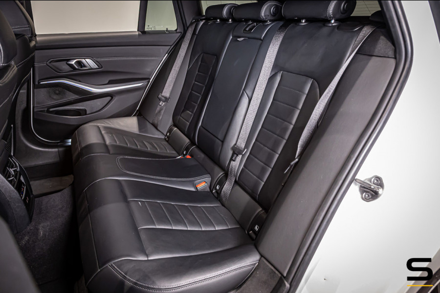 BMW 3 Serie Touring 318i M-sport|E-trekhaak|Leder|NAP|Cam|