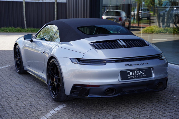 Porsche 911 992 Cabriolet 3.0 Carrera 4 GTS / NL-Auto / Sport Design / Lifting / Sportuitlaat