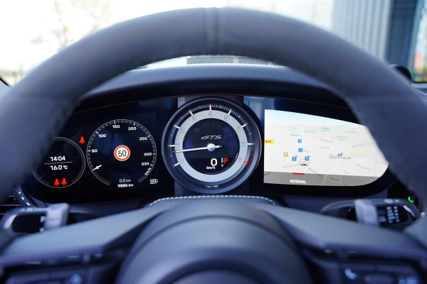 Porsche 911 992 Cabriolet 3.0 Carrera 4 GTS / NL-Auto / Sport Design / Lifting / Sportuitlaat