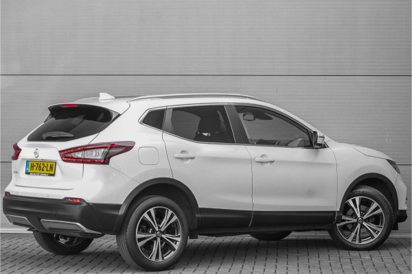 Nissan QASHQAI 1.3 DIG-T N-Connecta Pano Automaat 360° 18"