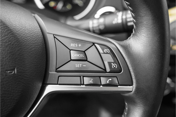Nissan QASHQAI 1.3 DIG-T N-Connecta Pano Automaat 360° 18"