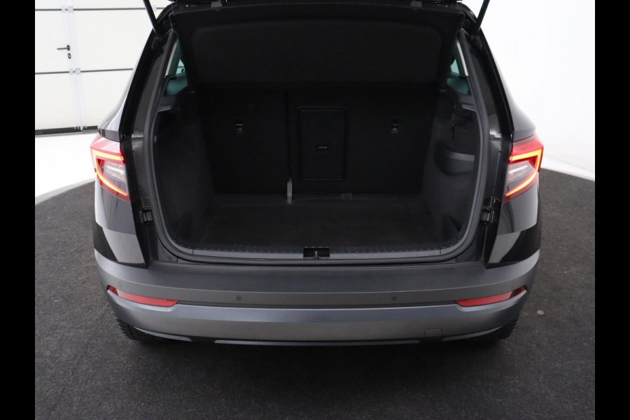 Škoda Karoq 1.5 TSI Business Edition Plus | Stoelverwarming | Adaptive cruise | Camera | Achterbankverwarming | Carplay | Navigatie | Full LED | Virtual Cockpit | Climate control | Bluetooth