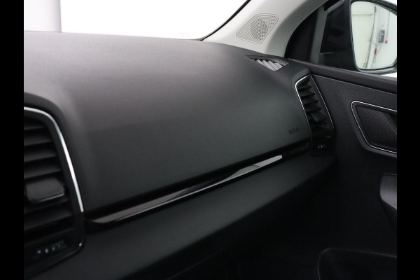 Škoda Karoq 1.5 TSI Business Edition Plus | Stoelverwarming | Adaptive cruise | Camera | Achterbankverwarming | Carplay | Navigatie | Full LED | Virtual Cockpit | Climate control | Bluetooth