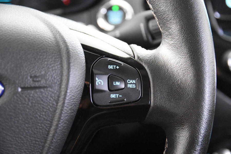 Ford Ka+ 1.2 Trend Ultimate *Navigatie*PDC*Stoelverwarming*Carplay*