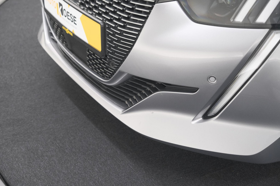 Peugeot 208 PureTech 100 GT-Line | Camera | Navigatie | Apple Carplay | Parkeersensoren