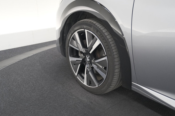 Peugeot 208 PureTech 100 GT-Line | Camera | Navigatie | Apple Carplay | Parkeersensoren