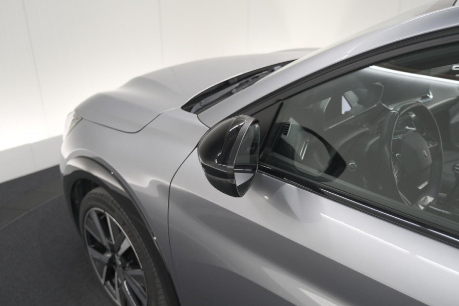 Peugeot 208 PureTech 100 GT-Line | Camera | Navigatie | Apple Carplay | Parkeersensoren