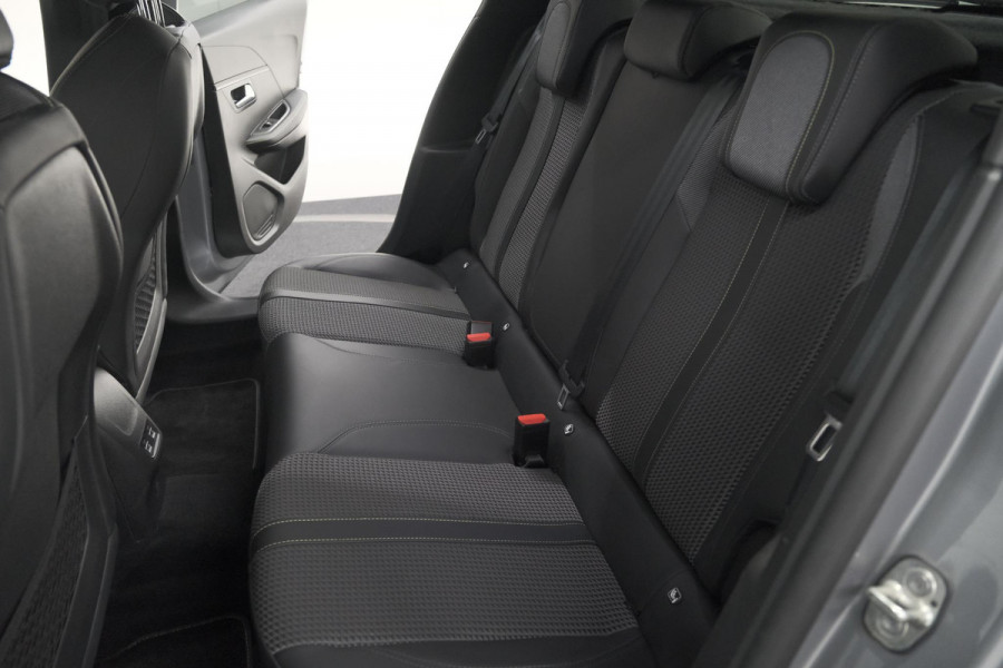 Peugeot 208 PureTech 100 GT-Line | Camera | Navigatie | Apple Carplay | Parkeersensoren