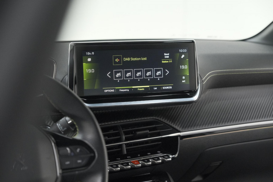 Peugeot 208 PureTech 100 GT-Line | Camera | Navigatie | Apple Carplay | Parkeersensoren