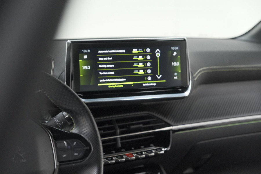 Peugeot 208 PureTech 100 GT-Line | Camera | Navigatie | Apple Carplay | Parkeersensoren