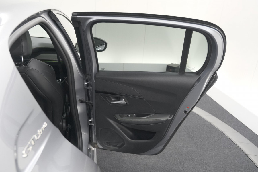 Peugeot 208 PureTech 100 GT-Line | Camera | Navigatie | Apple Carplay | Parkeersensoren