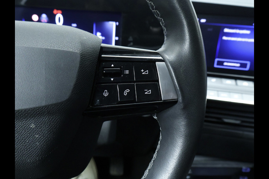 Opel Astra 1.2 Business Edition Sport (APPLE CARPLAY,NAVI,CAMERA,PDC,STOELVERWARMING,CLIMATE,CRUISE,GETINT,SPORTSTOELEN,LM VELGEN)