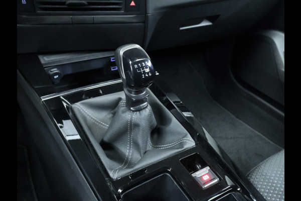 Opel Astra 1.2 Business Edition Sport (APPLE CARPLAY,NAVI,CAMERA,PDC,STOELVERWARMING,CLIMATE,CRUISE,GETINT,SPORTSTOELEN,LM VELGEN)