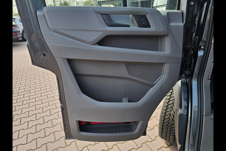 MAN TGE 35 2.0TDI 177PK Automaat 4x4 L3H3 (L2H2) | LED | Trekhaak | Navi | Camera | Stoelverwarming | App-connect | Cruise | Bijrijdersbank |