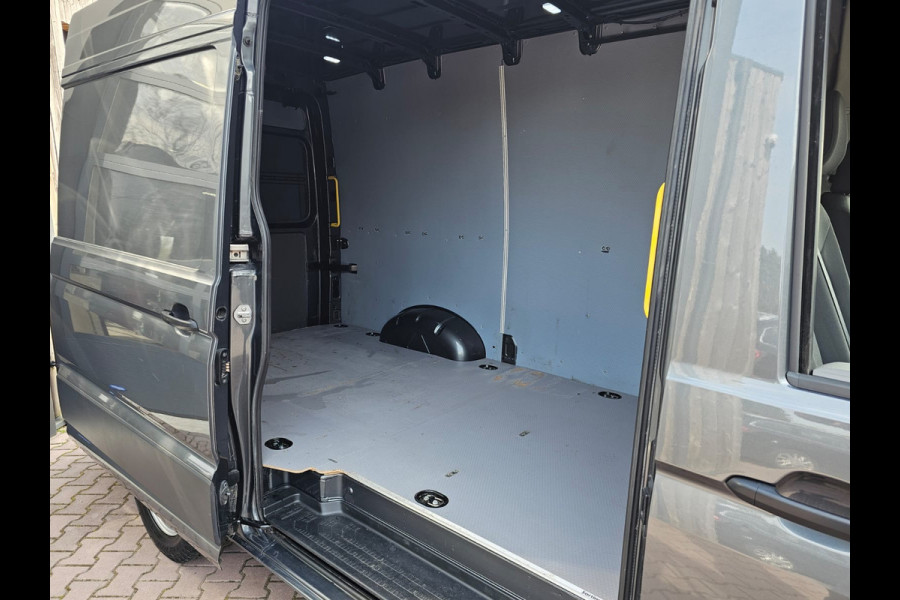 MAN TGE 35 2.0TDI 177PK Automaat 4x4 L3H3 (L2H2) | LED | Trekhaak | Navi | Camera | Stoelverwarming | App-connect | Cruise | Bijrijdersbank |