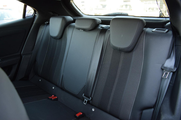 Opel Mokka-e Elegance 50-kWh 11kw bl. | SOH: 98,1% | Apple CarPlay | Stuur- en Stoelverw. | Keyless