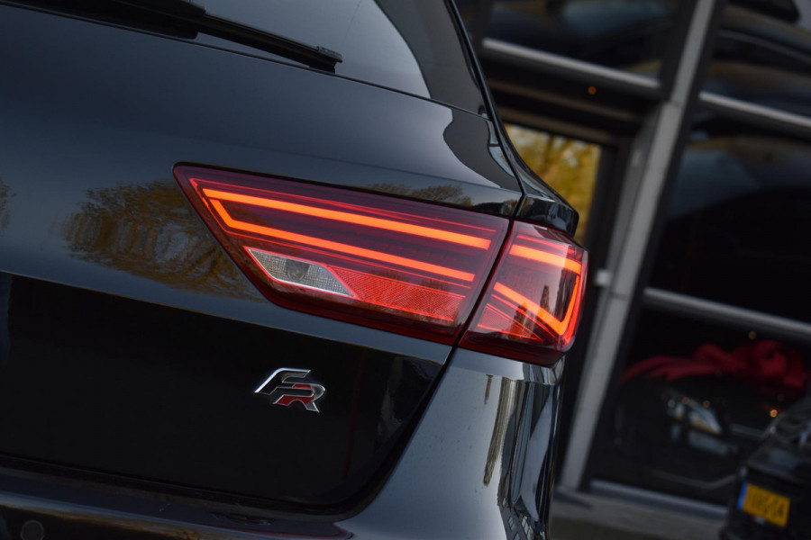 Seat Leon ST 1.4 EcoTSI FR Business Intense Pano Lane ACC Keyless BBD