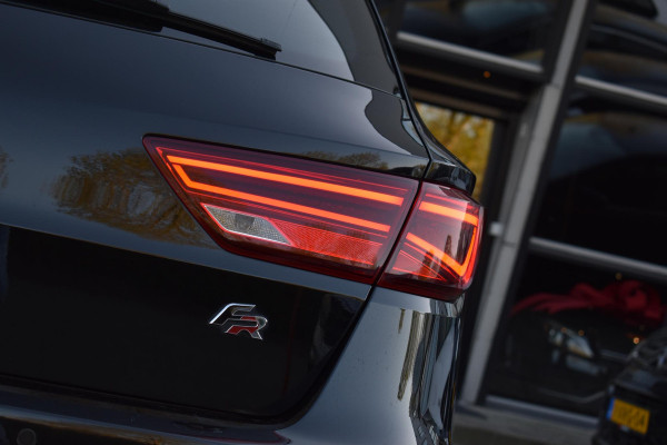 Seat Leon ST 1.4 EcoTSI FR Business Intense Pano Lane ACC Keyless BBD