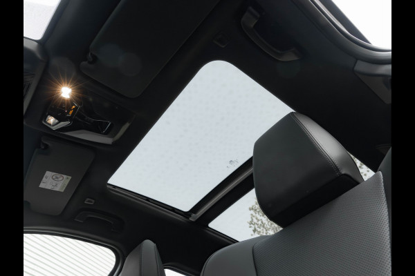BMW X1 sDrive18i M-Sport Pro - Innovation - Travel - Comfort Pack