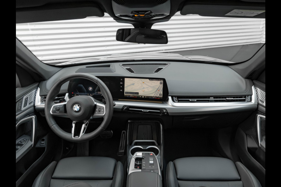BMW X1 sDrive18i M-Sport Pro - Innovation - Travel - Comfort Pack