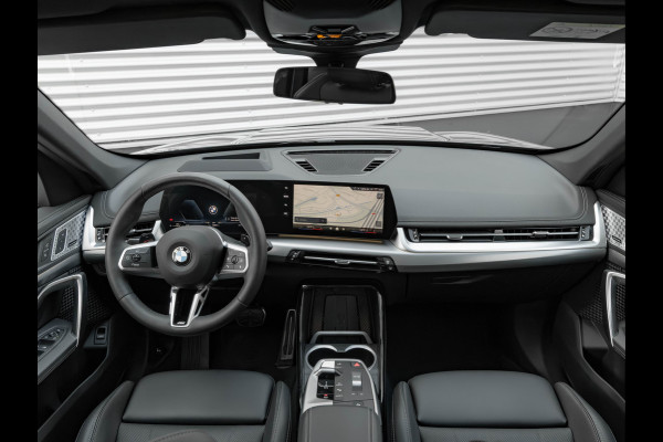 BMW X1 sDrive18i M-Sport Pro - Innovation - Travel - Comfort Pack