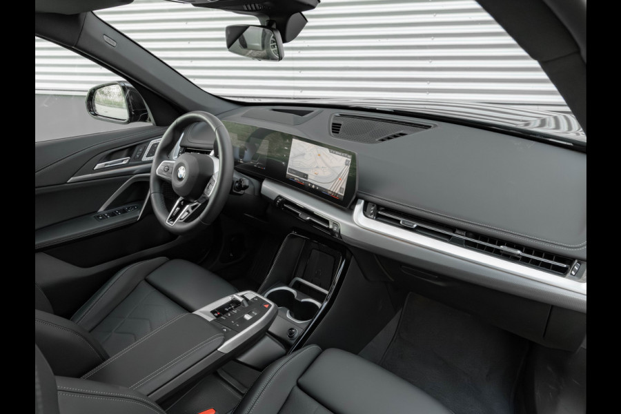 BMW X1 sDrive18i M-Sport Pro - Innovation - Travel - Comfort Pack