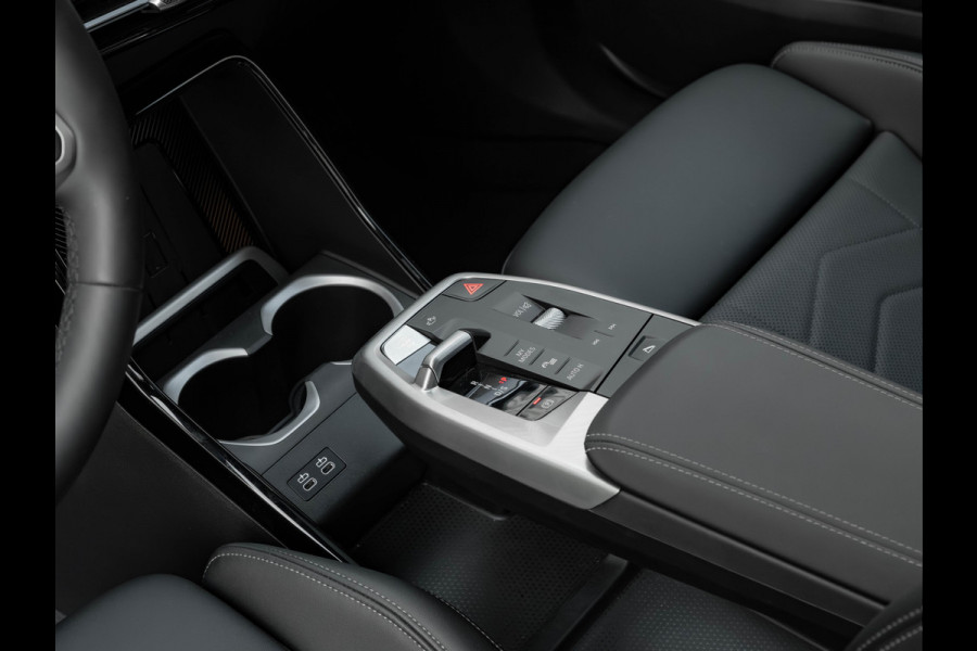 BMW X1 sDrive18i M-Sport Pro - Innovation - Travel - Comfort Pack