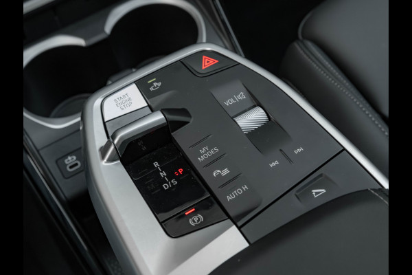 BMW X1 sDrive18i M-Sport Pro - Innovation - Travel - Comfort Pack