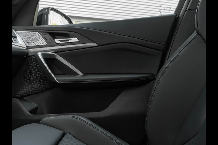BMW X1 sDrive18i M-Sport Pro - Innovation - Travel - Comfort Pack
