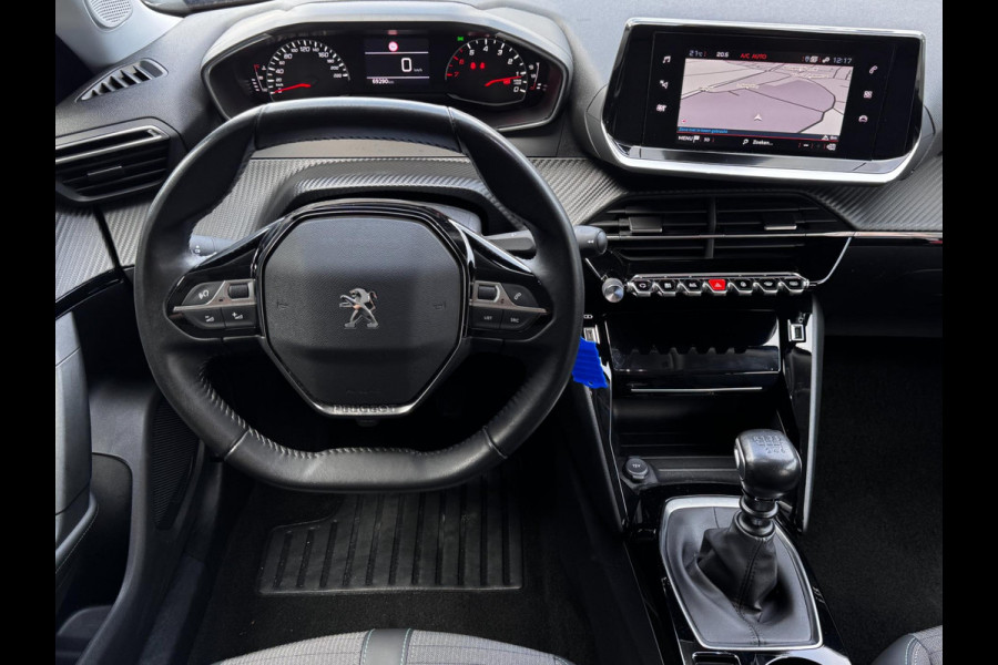 Peugeot 2008 1.2 PT Allure | 130 PK | Trekhaak | Navigatie | NL-Auto | Parkeersensoren | Climate Control |